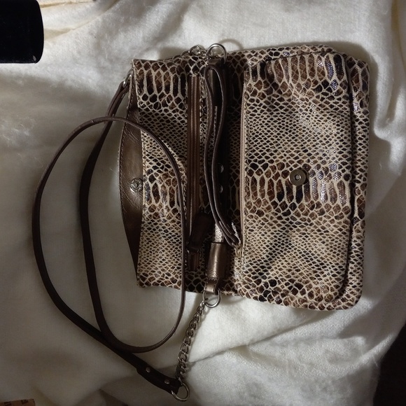 NINE WEST Crossbody Bag Purse Clutch Animal Print Snap Zip Comparts. Logo Lined - Picture 2 of 8